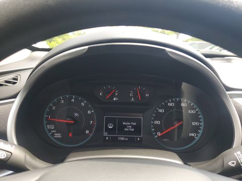 Used 2024 Chevrolet Malibu LT image 31