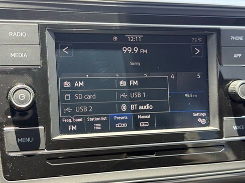 Used 2023 Volkswagen Atlas SE FWD image 21