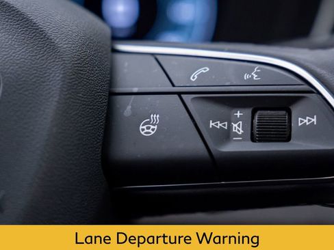 Used 2022 Audi Q5 e Prestige w/ Prestige Package image 27