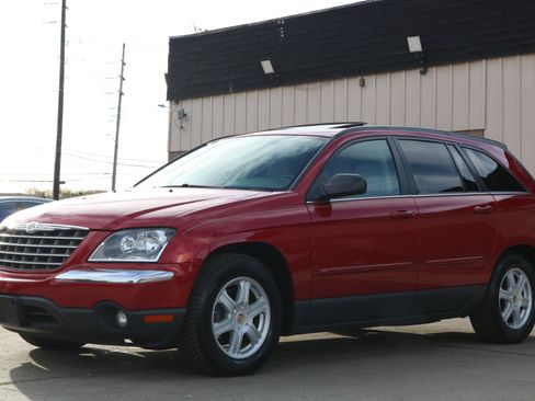 Used 2004 Chrysler Pacifica AWD image 16
