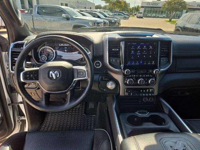 Used 2020 RAM 1500 Laramie RWD image 18
