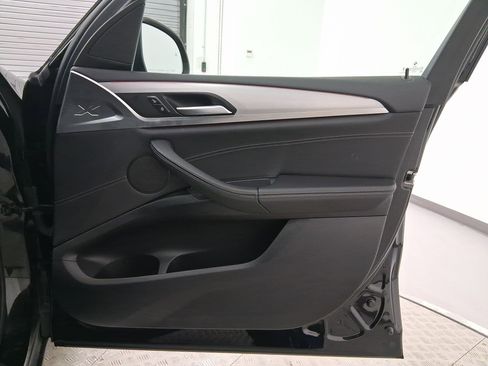 Used 2024 BMW X3 sDrive30i w/ Premium Package image 31