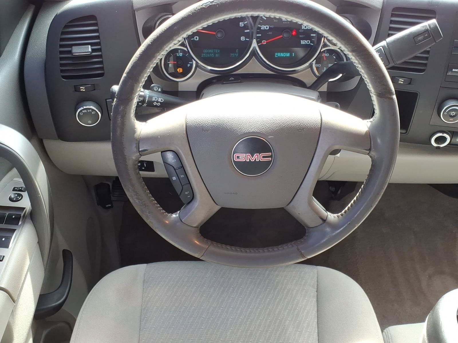 Used 2012 GMC Sierra 2500 SLE RWD image 6