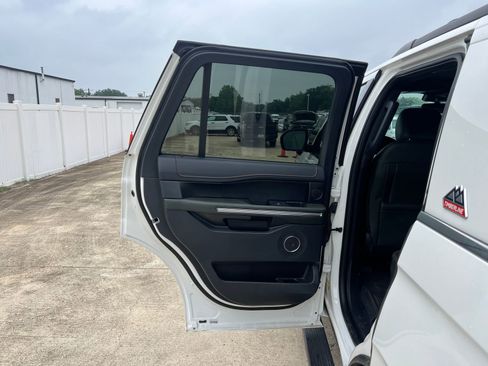Used 2022 Ford Expedition Timberline AWD/4WD image 16