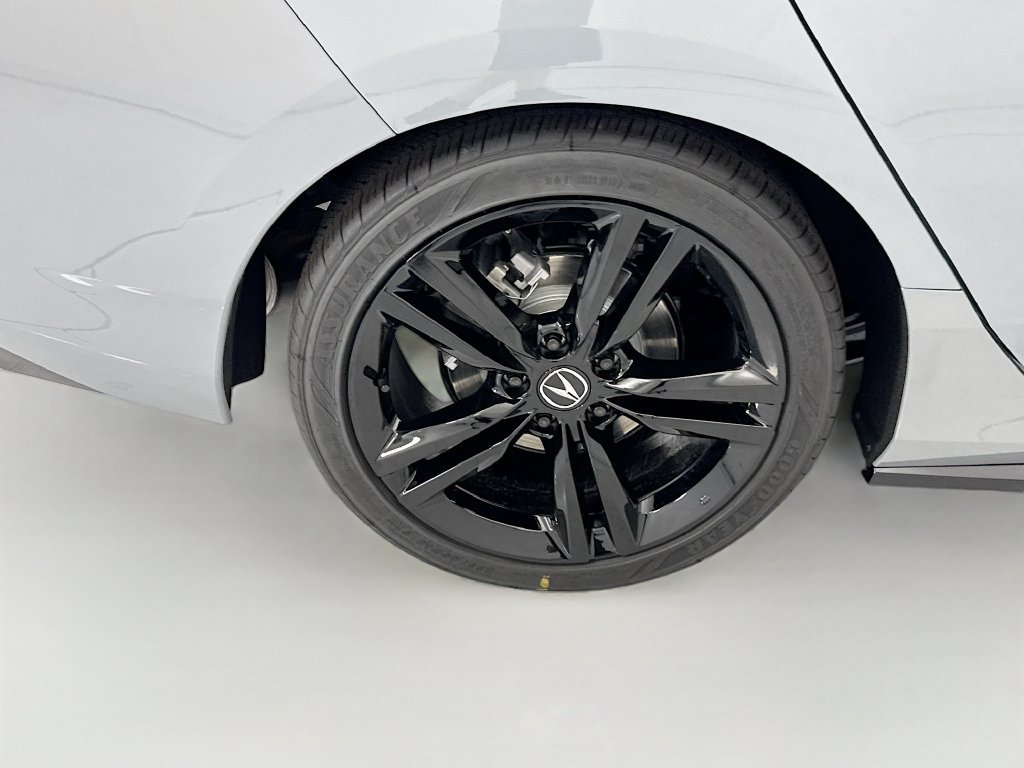 Used 2026 Acura Integra A-Spec FWD image 32