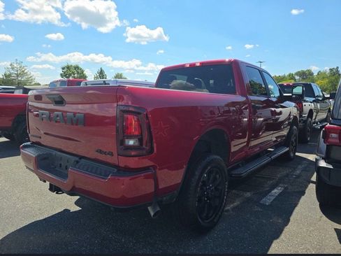 Used 2026 RAM 2500 Big Horn AWD/4WD image 9