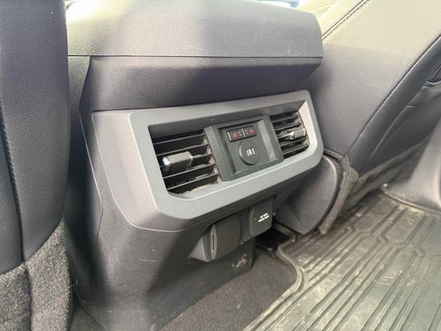 Used 2024 Ford F350 Lariat w/ Lariat Ultimate Package image 30