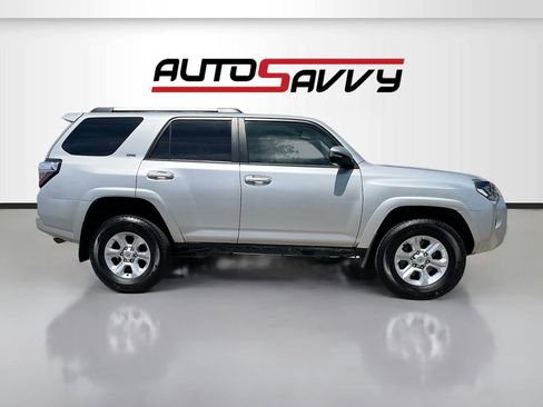 Used 2023 Toyota 4Runner SR5 Premium image 8