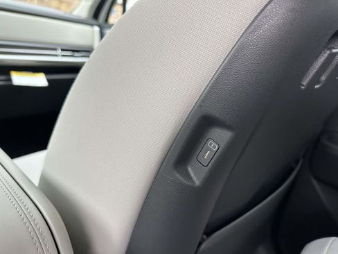 New 2026 Hyundai Santa Fe SE AWD/4WD image 12