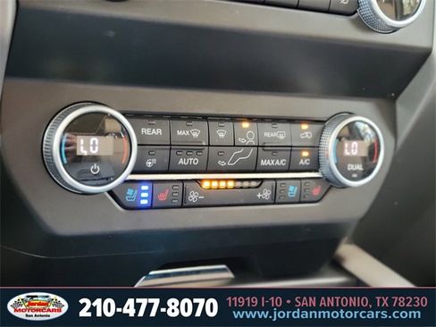 Used 2021 Ford Expedition XLT image 22