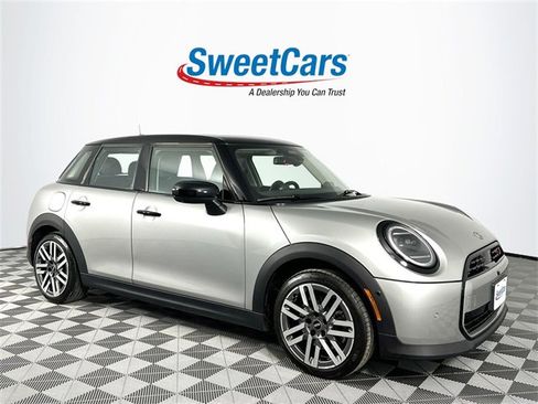 Used 2025 MINI Cooper S image 1