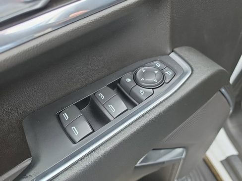 Used 2024 GMC Sierra 3500 SLE AWD/4WD image 23