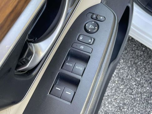 Used 2019 Honda CR-V EX-L image 6