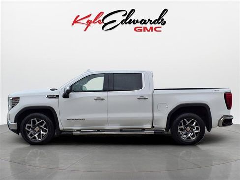 Used 2024 GMC Sierra 1500 SLT w/ SLT Premium Plus Package image 8