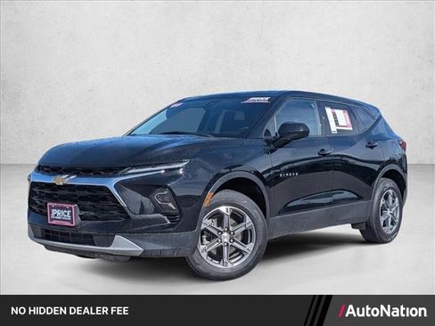 Used 2023 Chevrolet Blazer LT AWD/4WD image 1