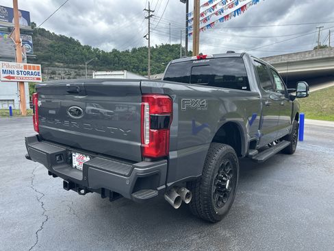 New 2026 Ford F250 XLT w/ XLT Premium Package AWD/4WD image 7