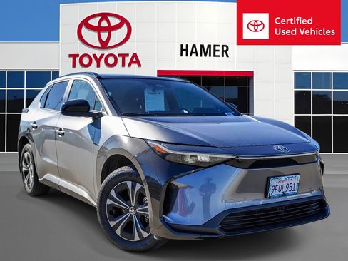 Used 2023 Toyota bZ4X XLE image 1