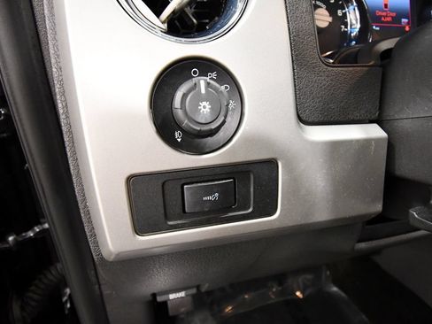Used 2014 Ford F150 Lariat w/ Equipment Group 502A Luxury AWD/4WD image 20