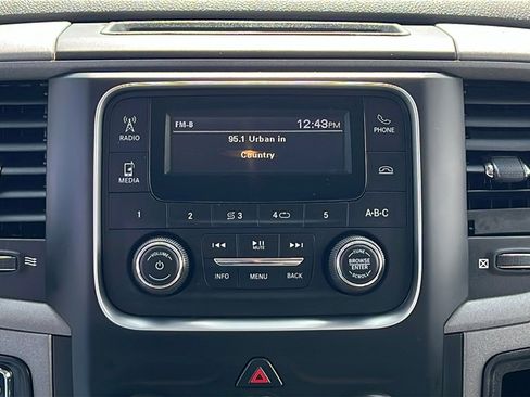 Used 2018 RAM 1500 Tradesman image 21