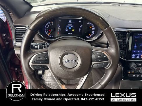 Used 2019 Jeep Grand Cherokee Overland AWD/4WD image 11