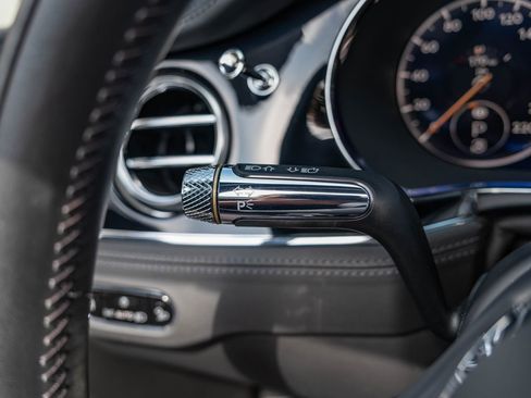 Used 2020 Bentley Continental GT image 11
