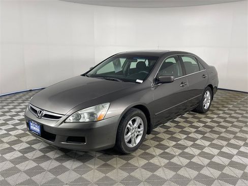 Used 2006 Honda Accord EX image 1