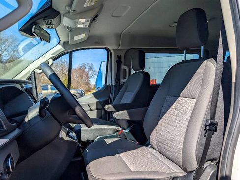 Used 2023 Ford Transit 350 XLT RWD image 17
