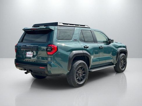 Certified 2025 Toyota 4Runner TRD Off-Road AWD/4WD image 5