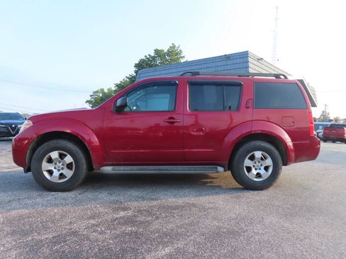 Used 2011 Nissan Pathfinder S AWD/4WD image 8