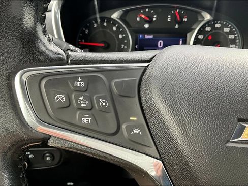 Used 2020 Chevrolet Equinox LT FWD image 11