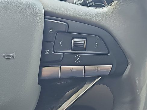 Used 2020 Cadillac XT6 Premium Luxury w/ LPO, Floor Liner Package AWD/4WD image 19