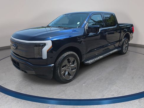 Used 2022 Ford F150 Lightning Lariat w/ Equipment Group 511A High AWD/4WD image 1