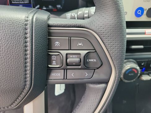 New 2026 Toyota 4Runner TRD Off-Road Premium AWD/4WD image 22