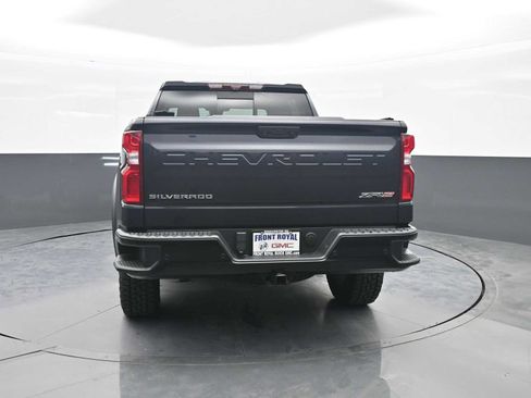Used 2022 Chevrolet Silverado 1500 ZR2 w/ Technology Package AWD/4WD image 6