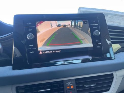 New 2026 Volkswagen Jetta SE FWD image 14