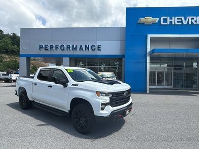 Used 2025 Chevrolet Silverado 1500 LT Trail Boss w/ Convenience Package II