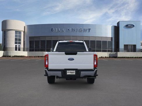 New 2025 Ford F350 XLT w/ FX4 Off-Road Package image 6