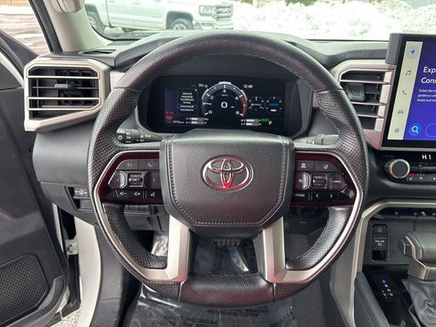 Used 2022 Toyota Tundra Limited image 18