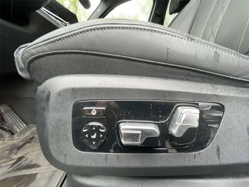 Used 2024 BMW X5 xDrive40i w/ Premium Package AWD/4WD image 13