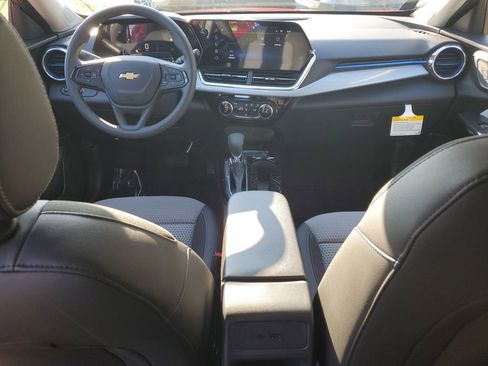 New 2026 Chevrolet Trax LT image 10