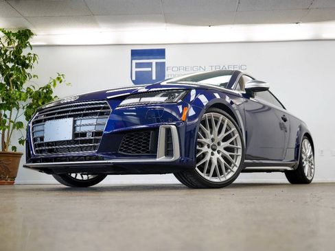 Used 2022 Audi TTS 2.0T Coupe AWD/4WD image 32