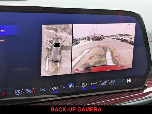 Used 2024 Chevrolet Traverse RS w/ LPO, Floor Liner Package image 7