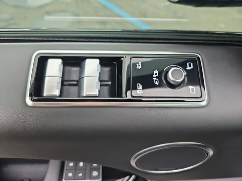 Used 2022 Land Rover Range Rover Sport HST AWD/4WD image 33