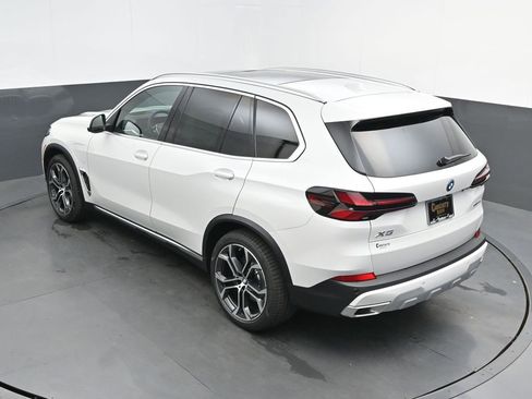 New 2026 BMW X5 xDrive50e AWD/4WD image 36