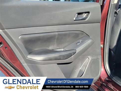 Used 2024 Nissan Altima 2.5 SV image 17