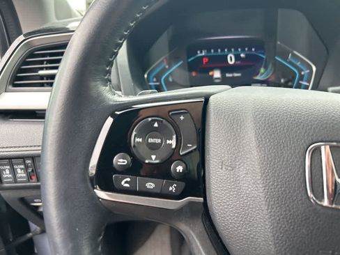 Used 2023 Honda Odyssey Touring image 4