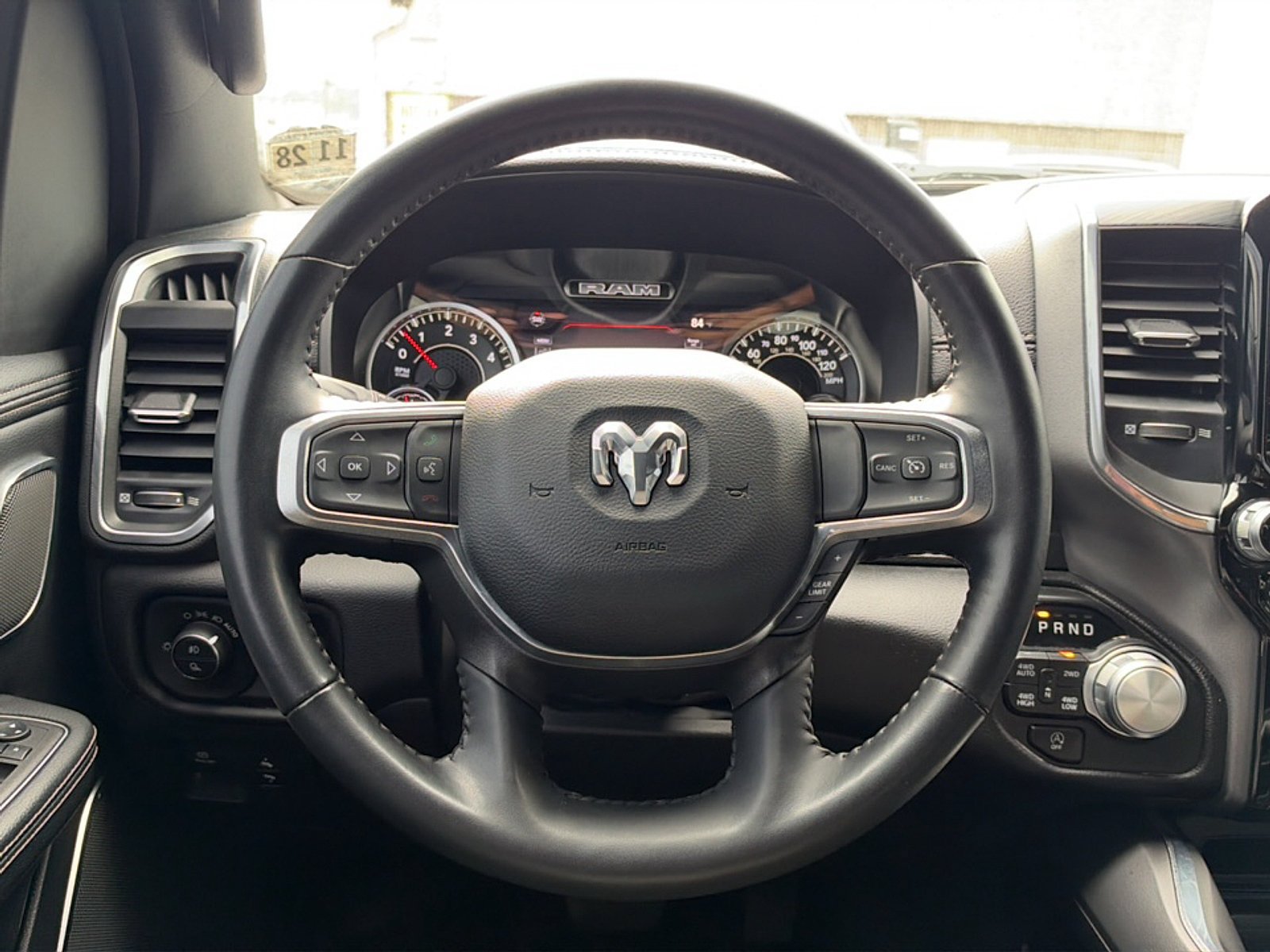 Used 2023 RAM 1500 Laramie AWD/4WD image 2