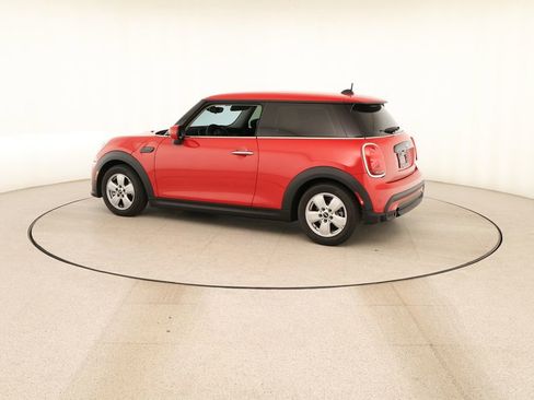 Used 2024 MINI Cooper 2-Door Hardtop FWD image 3