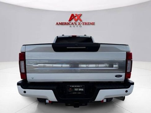 Used 2022 Ford F250 Platinum w/ FX4 Off-Road Package AWD/4WD image 19