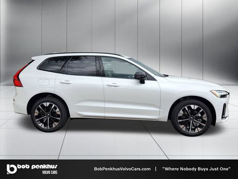 New 2026 Volvo XC60 B5 Plus w/ Climate Package AWD/4WD image 24